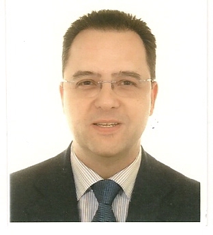 Pelta Fernández, Roberto